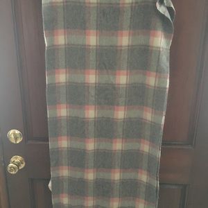 - COPY - Talbots 100% Cashmere Scarf/wrap NWT